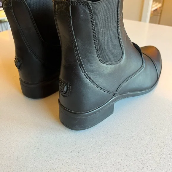 Noble Equestrian Black Riding Shoes - Picture 2 of 12